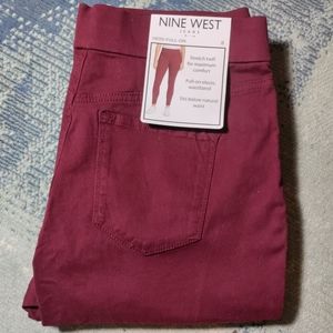 Nine West Women's Heidi Pull On Skinny Jeans Size 8 Port Red WineTwill